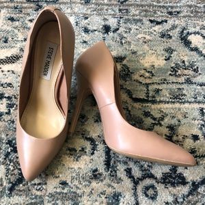 Steve Madden Nude Heel
